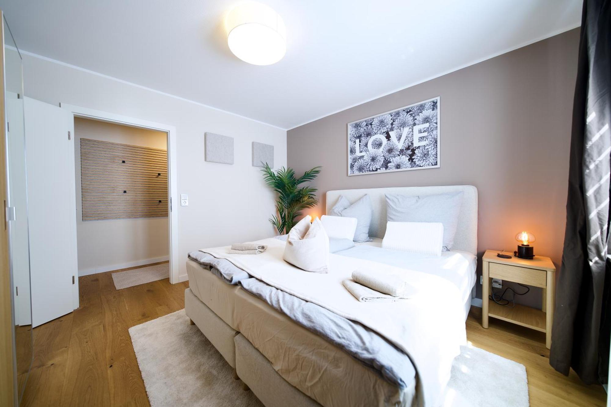 Edler Wohnraum Schwanenteich-Oase Mit Balkon, Kaffeevollautomat, Lift & Parkplatz Zwickau Exterior foto